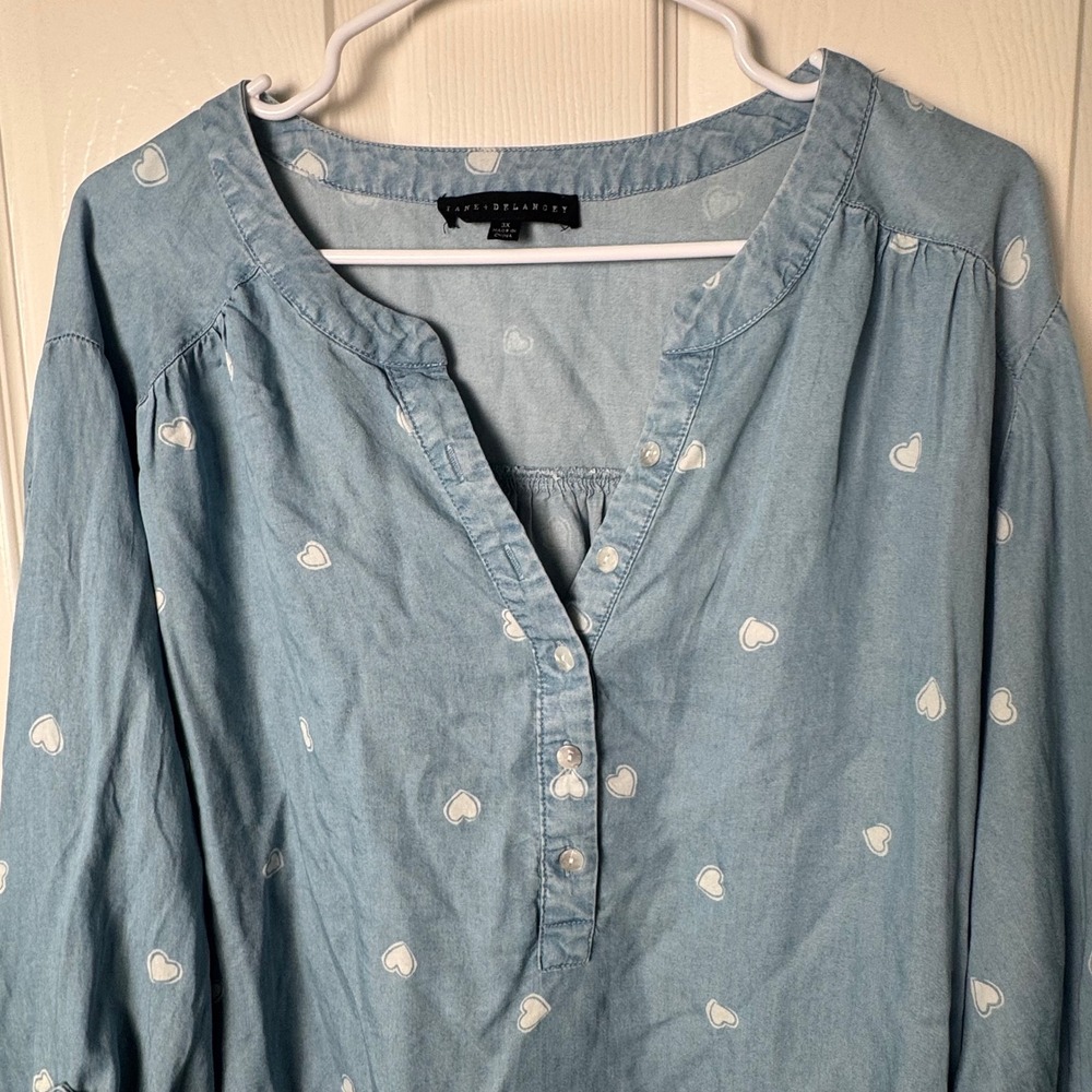 Jane + Delancey Tunic Women‎ 3X Blue Heart Print Lyocell Roll Tab Sleeve Blouse - Picture 2 of 7